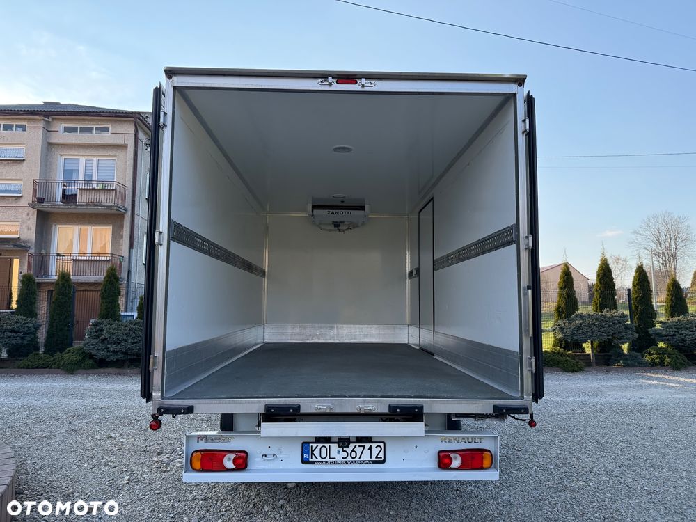Renault Master 230V Piękny 4.20m Super stan Bezwypadkowy Mroźnia - 17