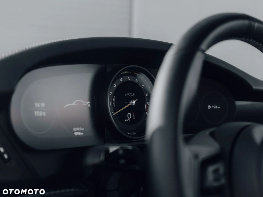 Porsche 911 GT3 PDK - 28