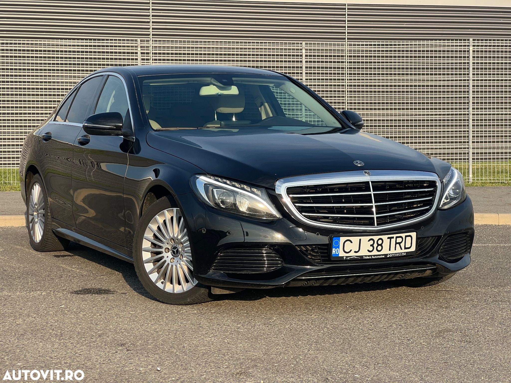 Mercedes-Benz C 220 d 4MATIC Aut. - 1