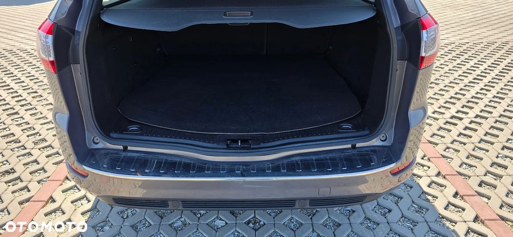 Ford Mondeo 2.0 TDCi Titanium - 10