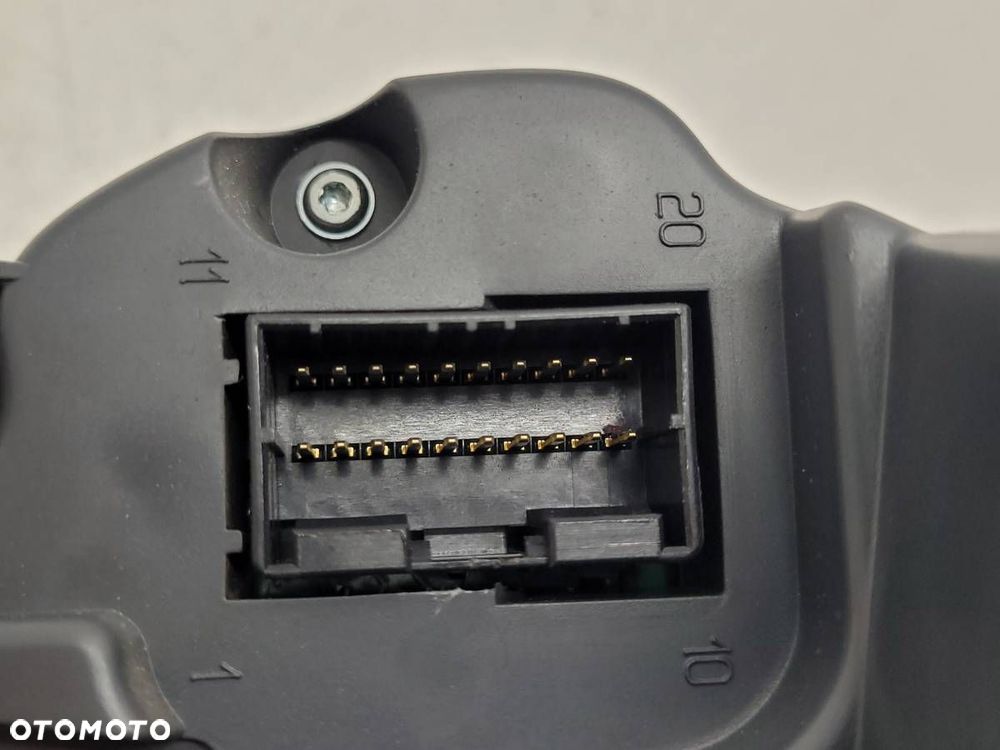 LICZNIK ZEGAR SMART FORFOUR 454 1.1 A4545404311 - 7