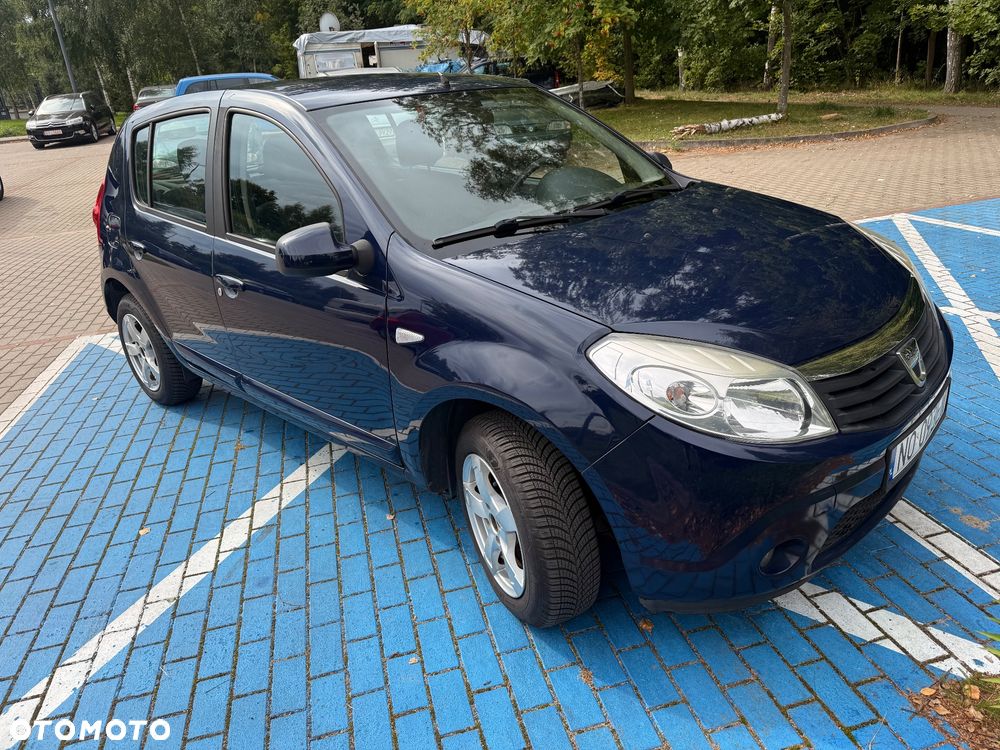 Dacia Sandero 1.2 16V Laureate II - 3