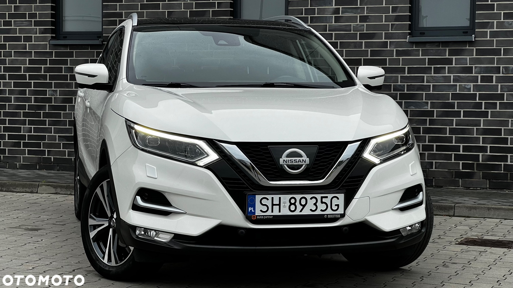 Nissan Qashqai 1.6 DIG-T N-Connecta - 3