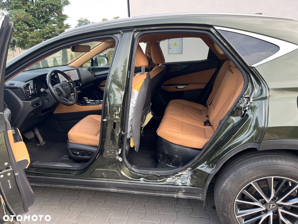 Lexus NX 350h Omotenashi AWD - 13