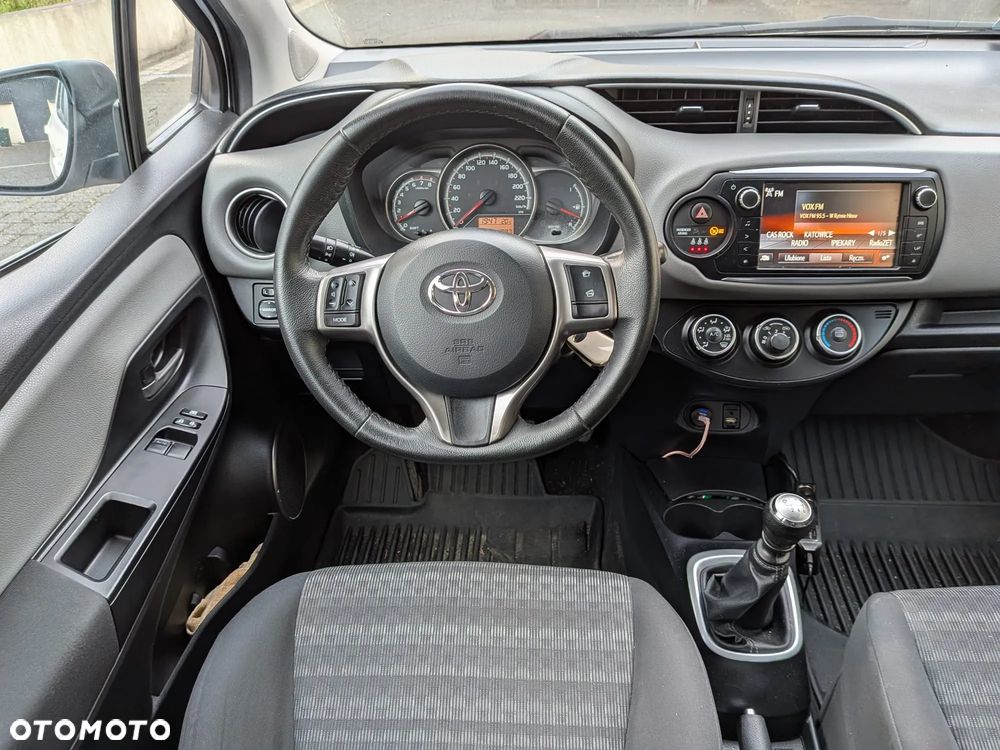 Toyota Yaris 1.33 Life - 12