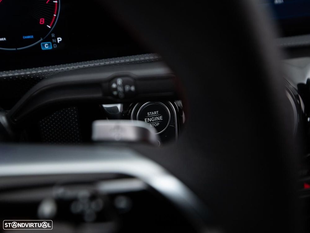 Mercedes-Benz A 200 7G-DCT AMG Line - 20