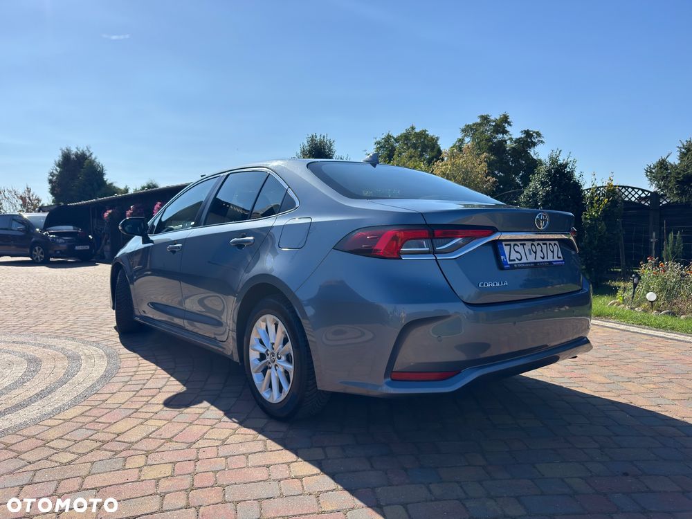 Toyota Corolla 1.6 Comfort - 5