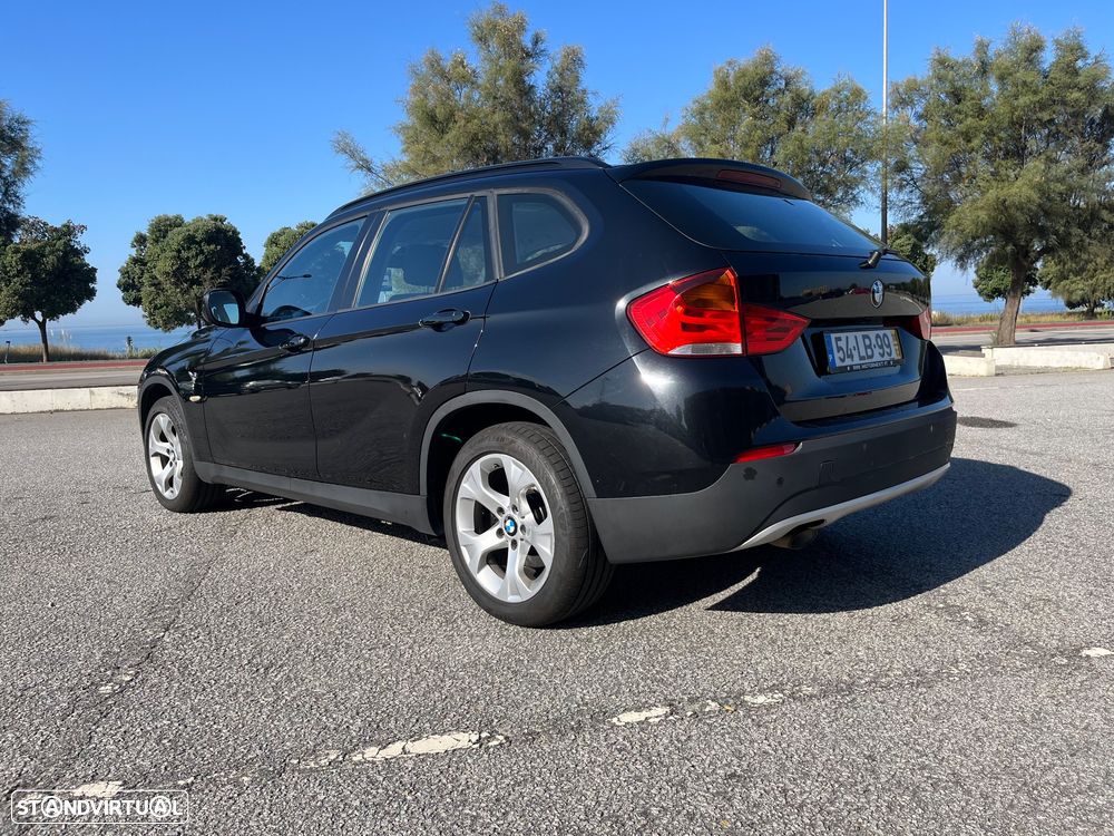 BMW X1 18 d xDrive - 18
