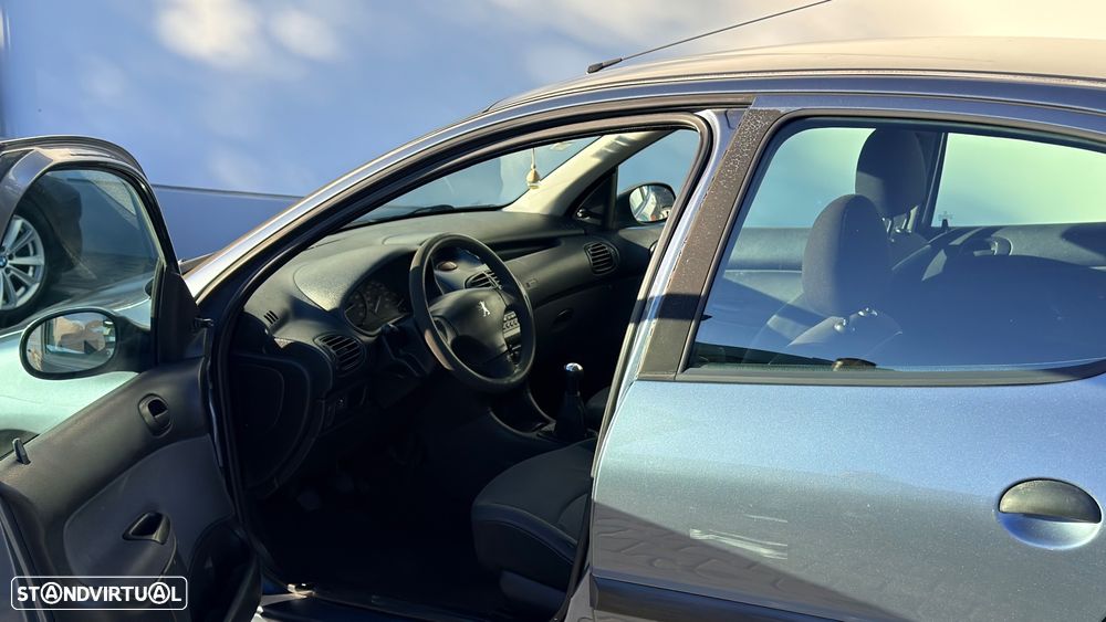 Peugeot 206 1.1 Black & Silver II - 10