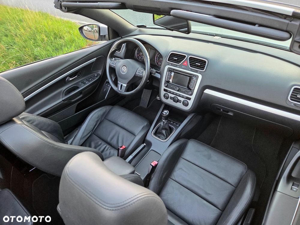 Volkswagen Eos 2.0 TDI DPF BlueMotion Technology Cup - 18