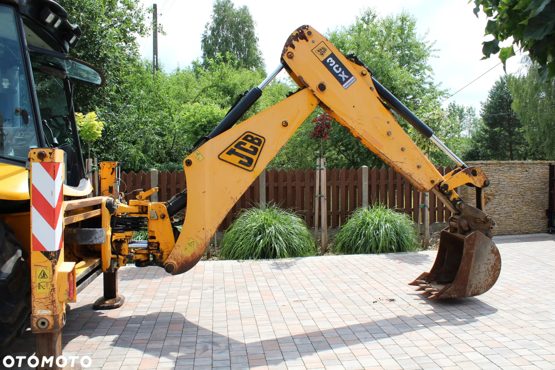 JCB 3CX CONTRACTOR - 17