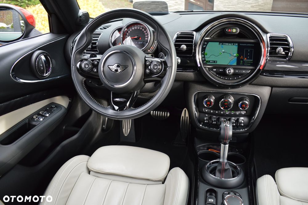 MINI John Cooper Works ALL4 sport - 19