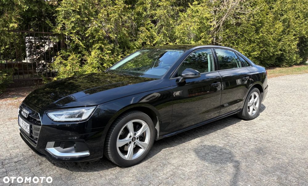 Audi A4 Limousine 35 TFSI mHEV Advanced S tronic - 1