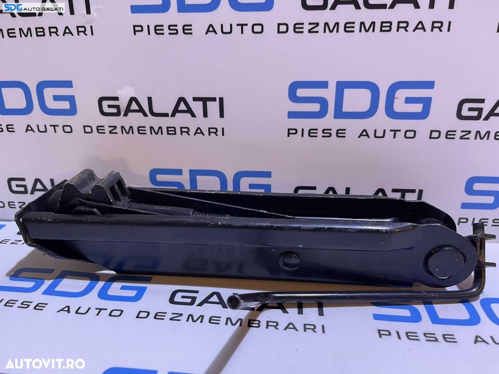 Cric Honda Civic 2001 - 2012 Cod 46B99 - 1