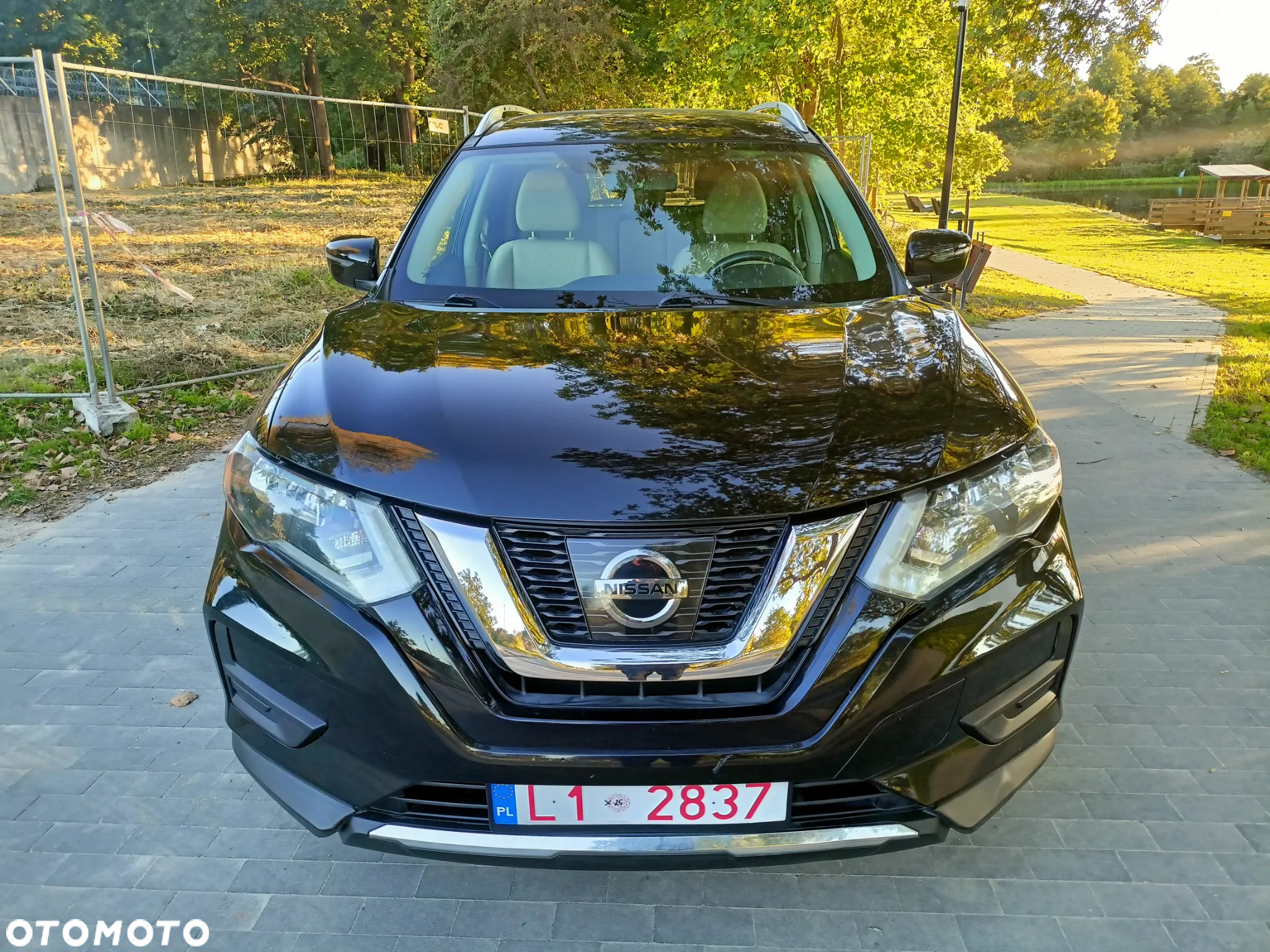 Nissan Rogue - 3