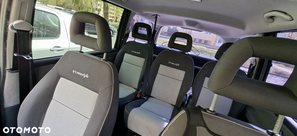 Volkswagen Sharan 2.0 TDI DPF Freestyle - 7