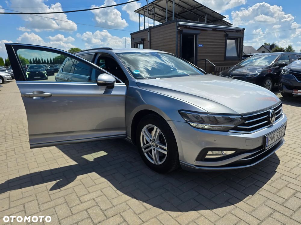 Volkswagen Passat Variant - 21