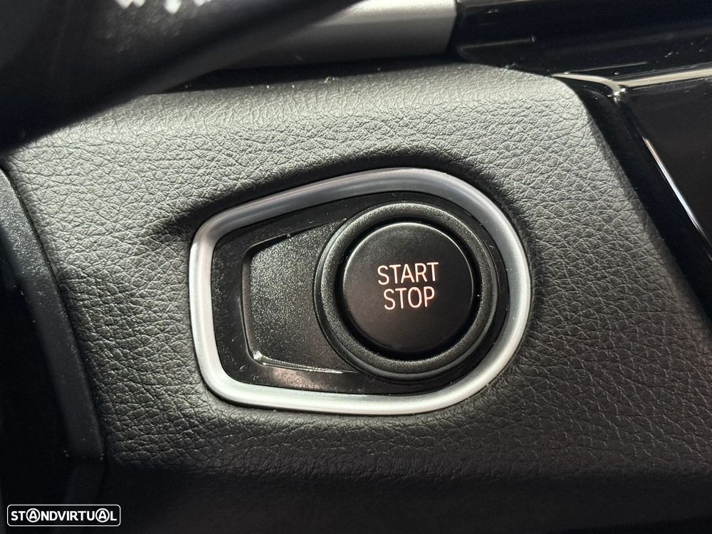 BMW 225xe Active Tourer Advantage - 28