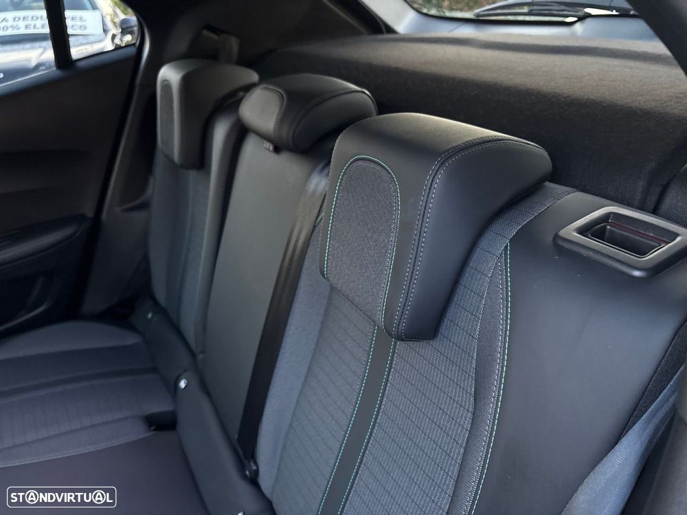 Peugeot e-2008 50 kWh Allure Pack - 20