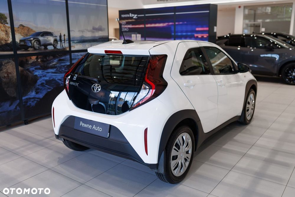 Toyota Aygo X - 10