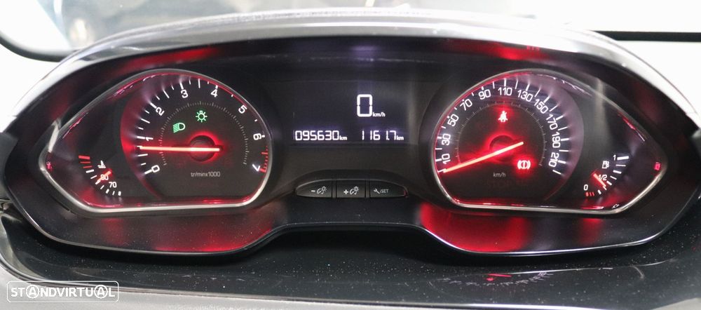 Peugeot 208 1.2 PureTech Active - 14