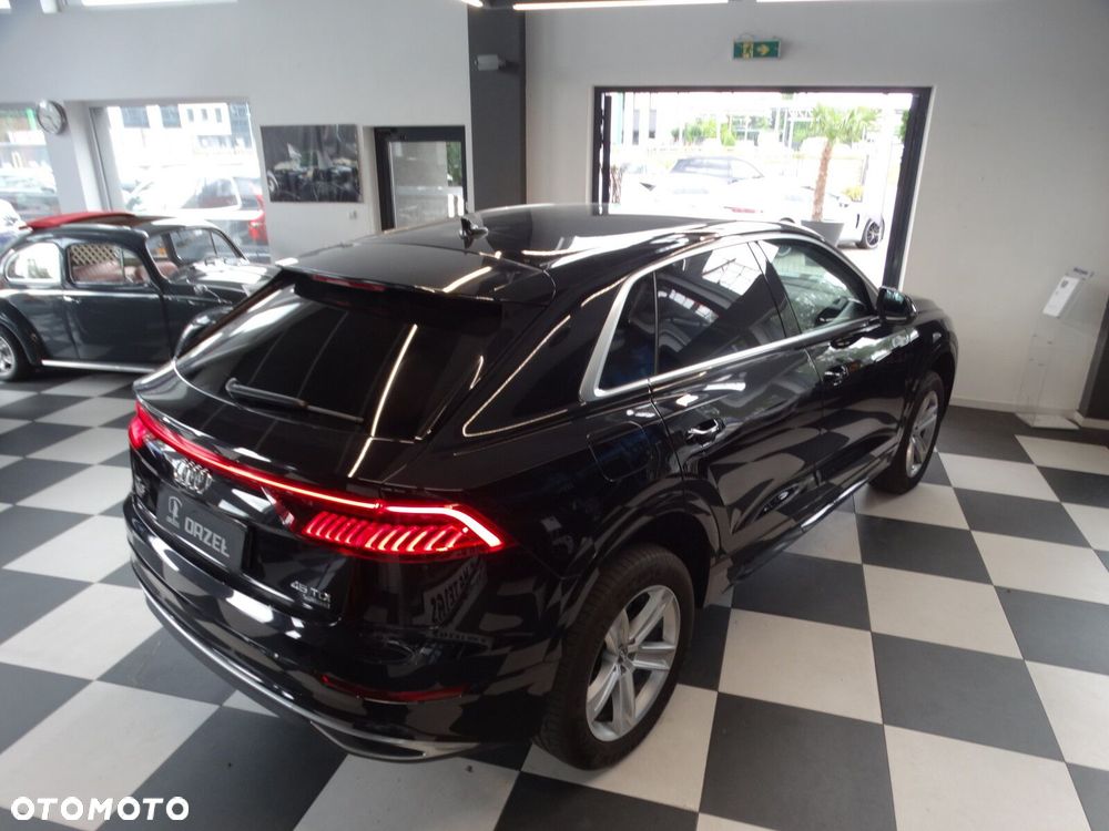 Audi Q8 - 5