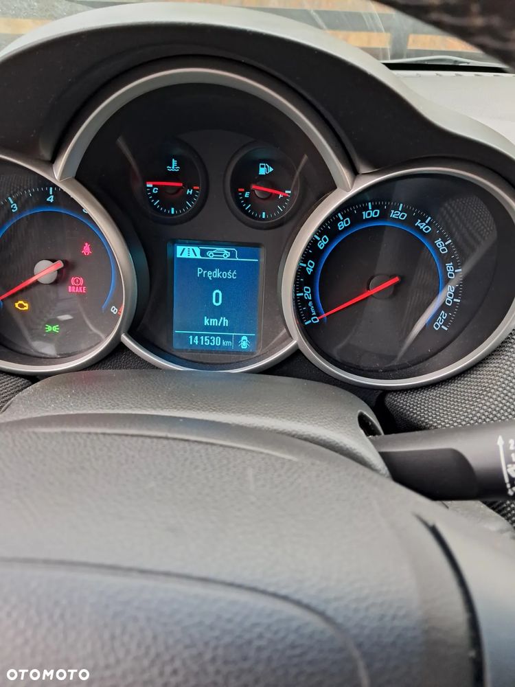 Chevrolet Cruze 1.8 LTZ+ - 6