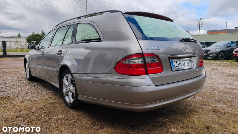 Mercedes-Benz Klasa E - 14