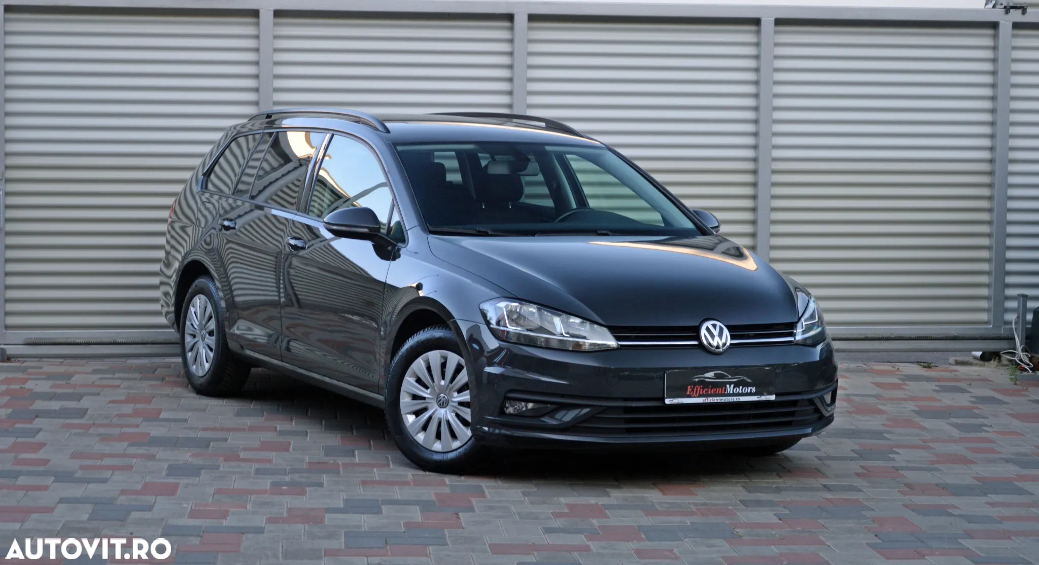 Volkswagen Golf 1.6 TDI Comfortline - 11