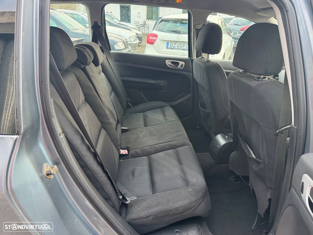 Peugeot 307 Break 1.6 HDi XS Premium - 17