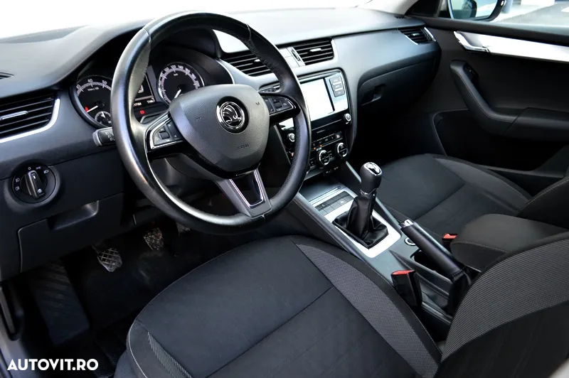 Skoda Octavia 1.4 TSI Style - 11