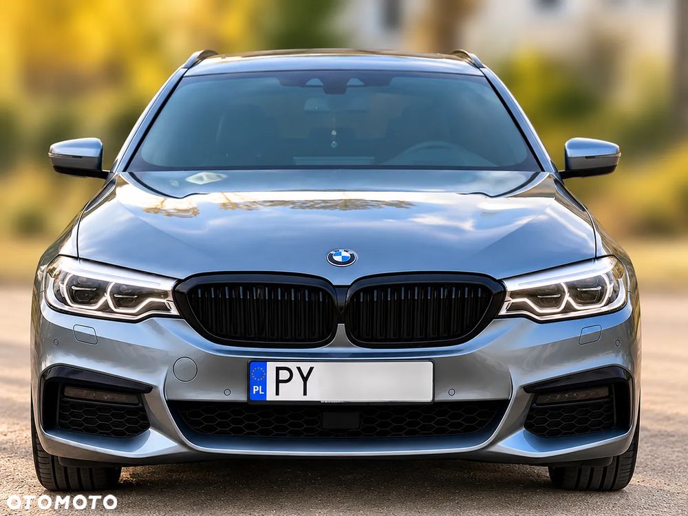 BMW 530I 2019 photo 2