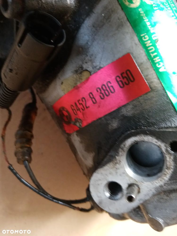 Sprężarka klimatyzacji pompa klimy BMW 3 E46 8386650 - 4
