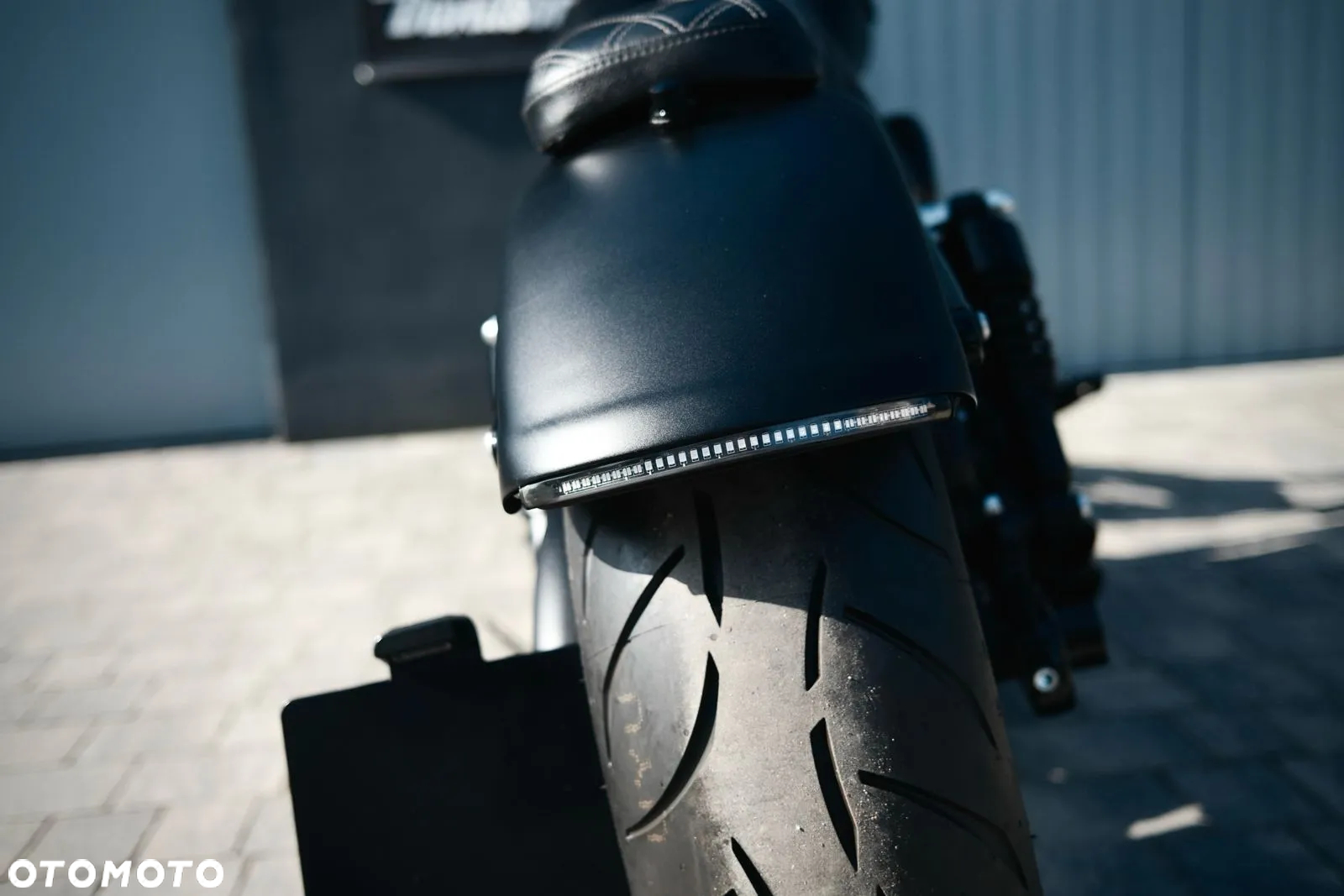 Harley-Davidson Dyna Low Rider - 12