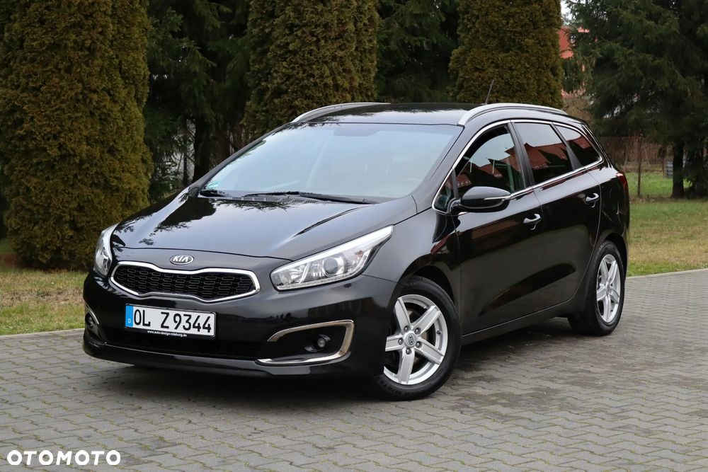 Kia Ceed 1.6 GDI DCT Platinum Edition - 3