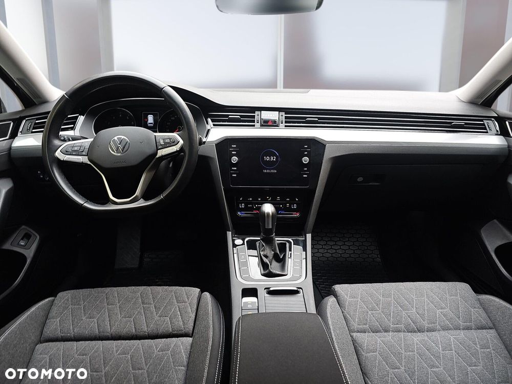 Volkswagen Passat Variant 1.5 TSI EVO Business DSG - 8