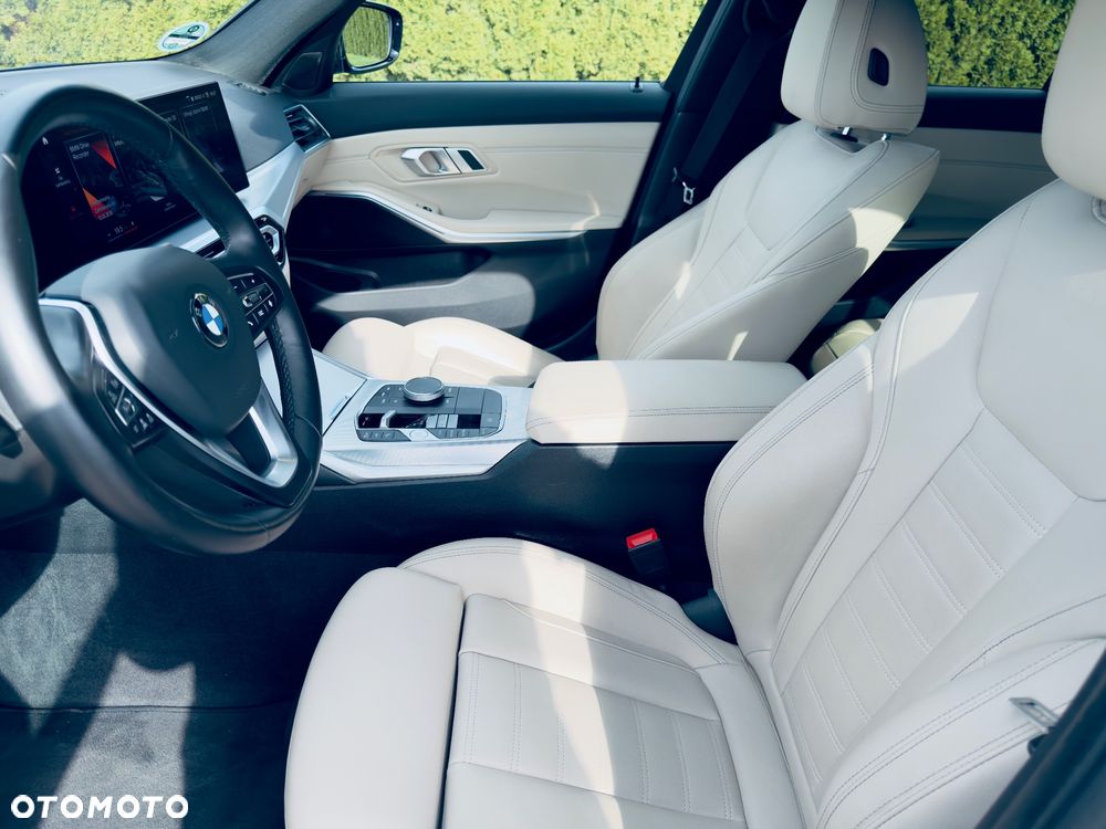 BMW Seria 3 320d MHEV Sport Line sport - 24