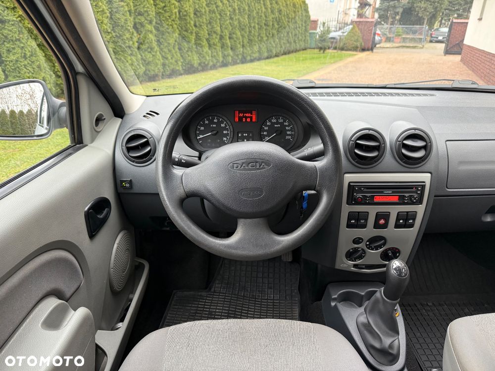 Dacia Logan 1.6 Ambiance - 22
