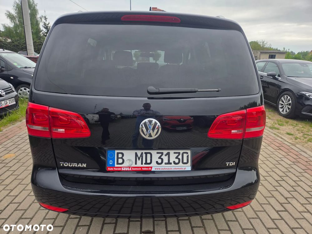 Volkswagen Touran - 6