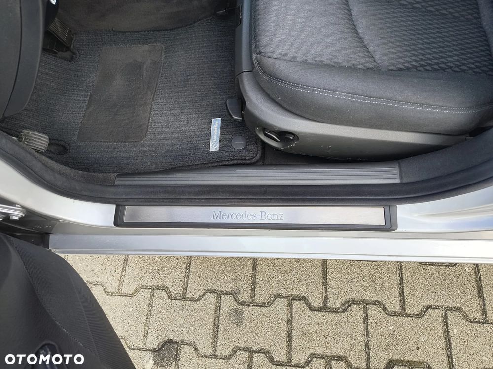 Mercedes-Benz Klasa E 200 Kompressor T Elegance - 24