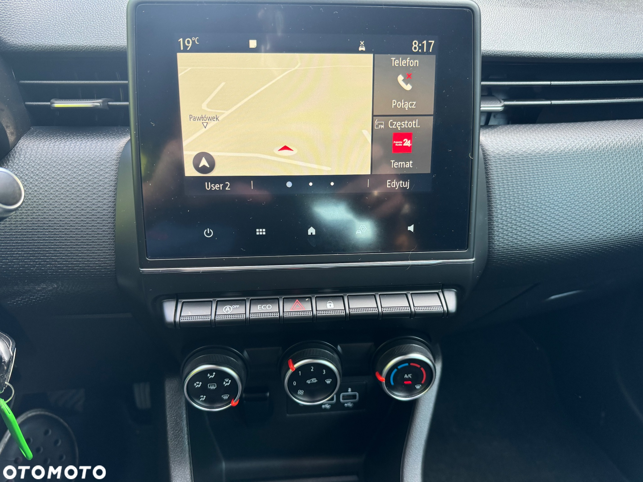 Renault Clio TCe 100 INTENS - 12