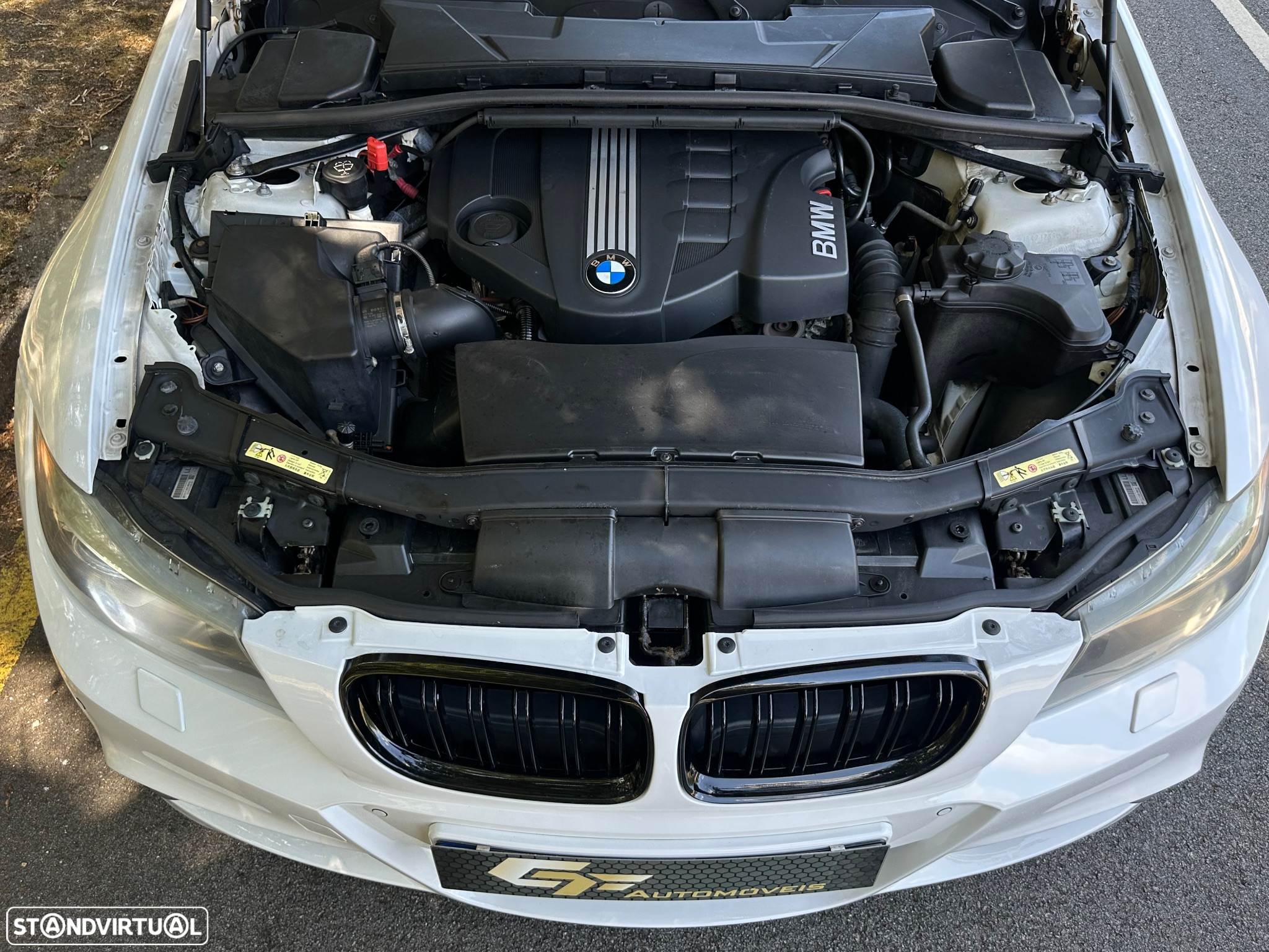 BMW 320 d Touring Navigation Sport - 33