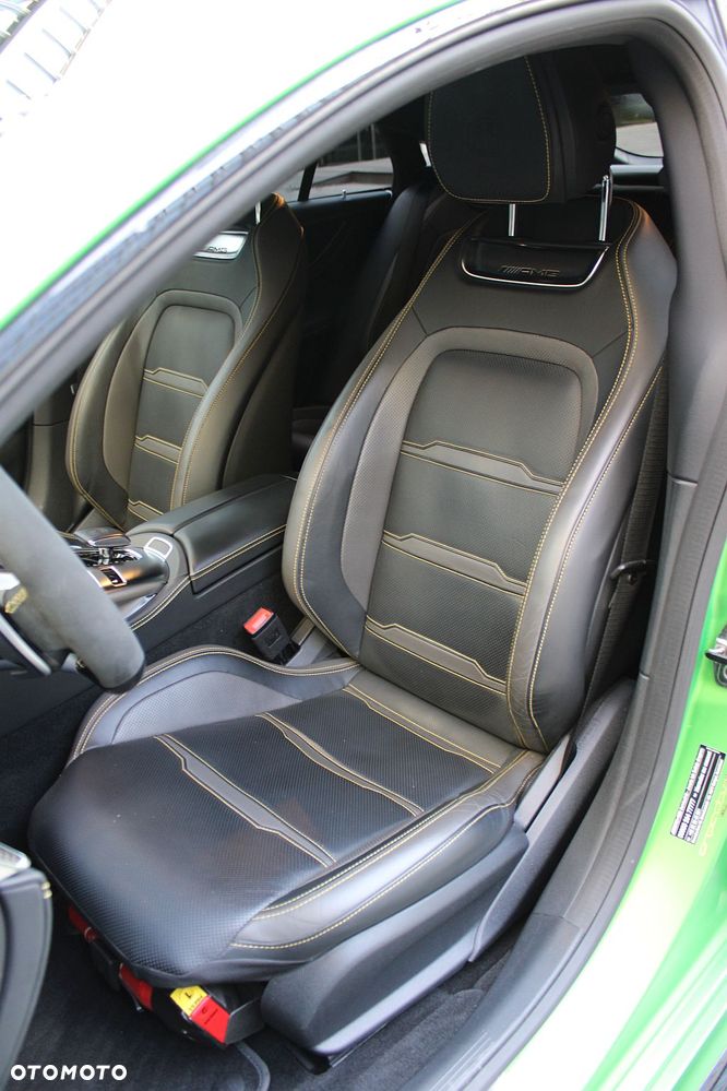 Mercedes-Benz AMG GT - 14