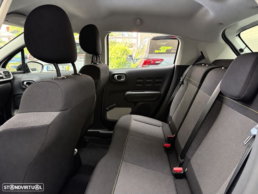 Citroën C3 1.5 BlueHDi Shine Pack - 26