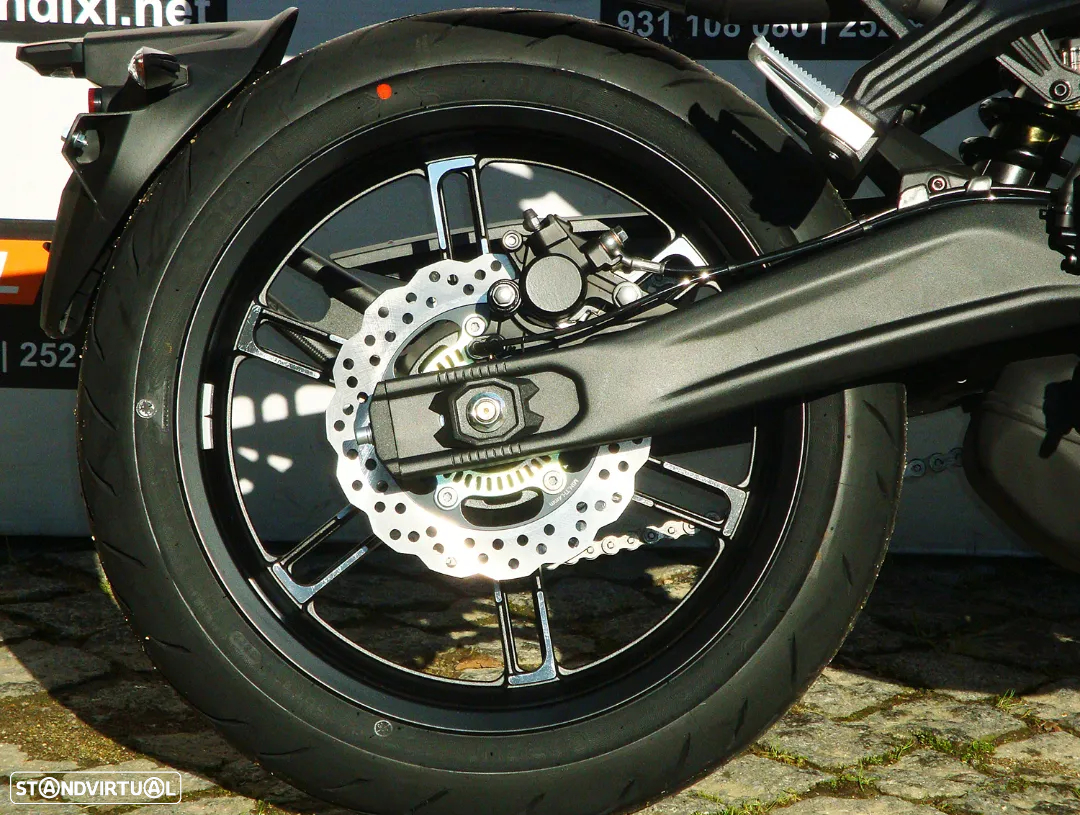 Voge 350AC - 18