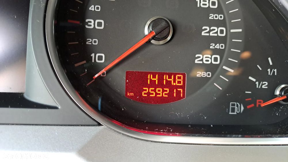 Audi A6 Limousine 2.0 TDI - 25