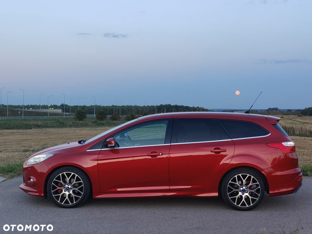 Ford Focus - 1