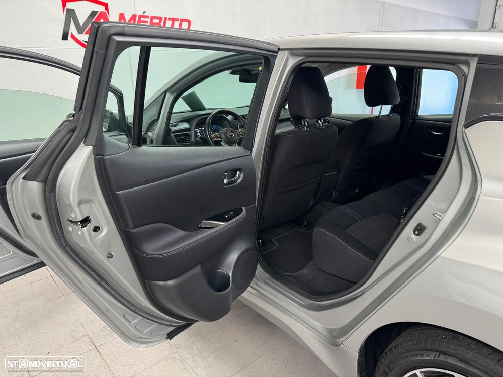 Nissan Leaf Acenta - 23