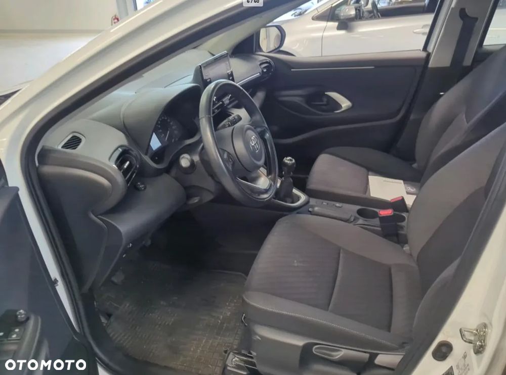 Toyota Yaris 1.5 Comfort - 8