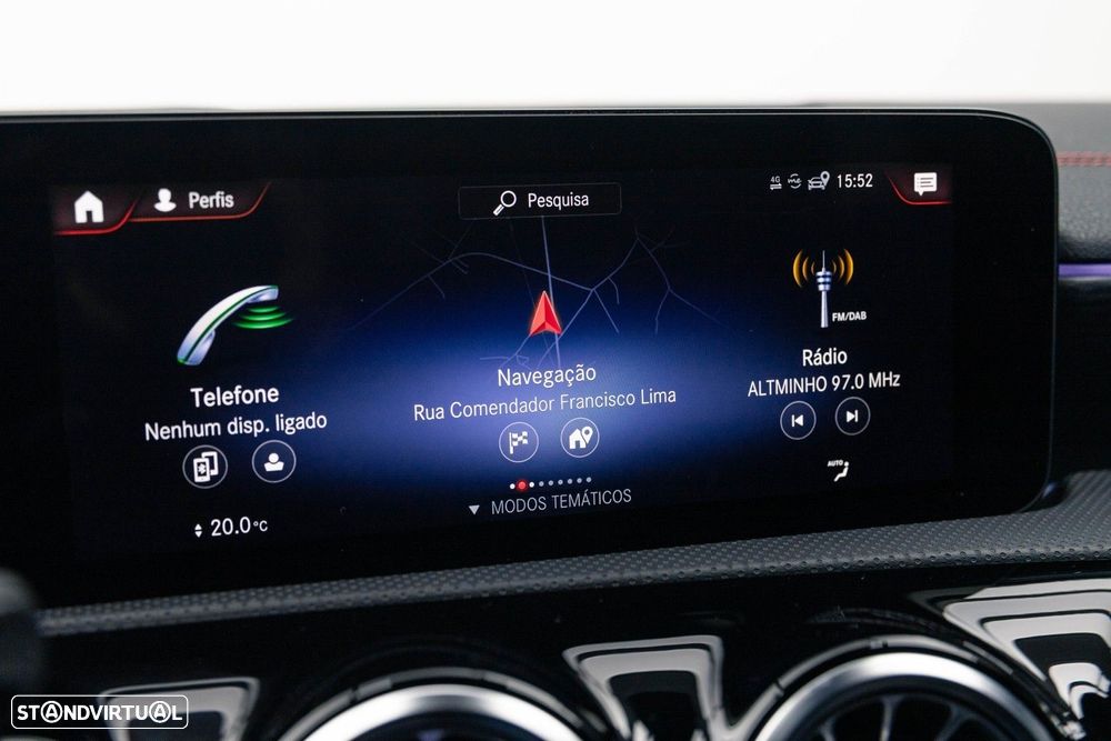 Mercedes-Benz CLA 250 e 8G-DCT AMG Line - 36